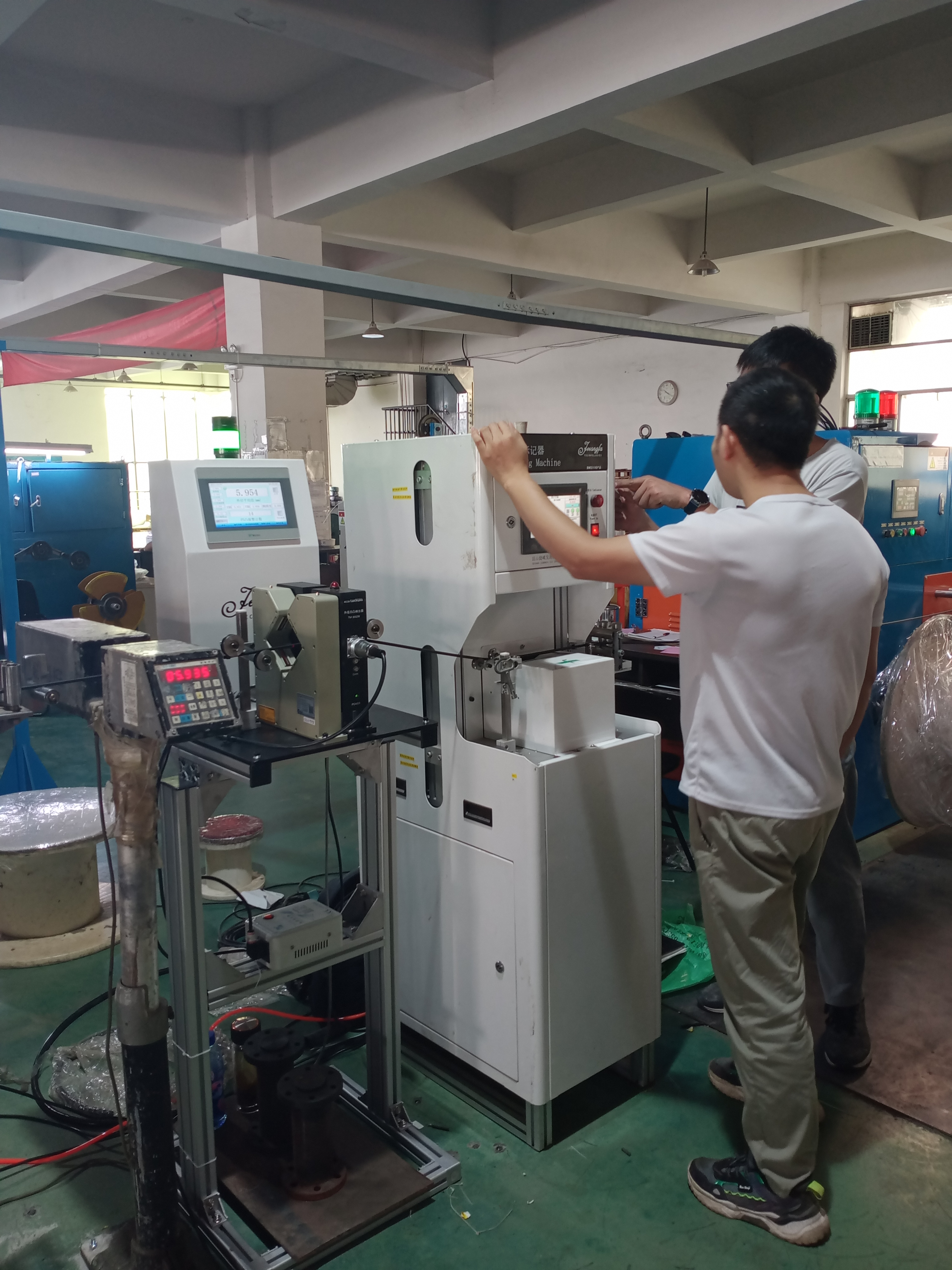 貼標機和JRF通訊控制器配套使用成功案例